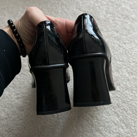 Women's Black and Burgundy Heels - Picture 5 of 7